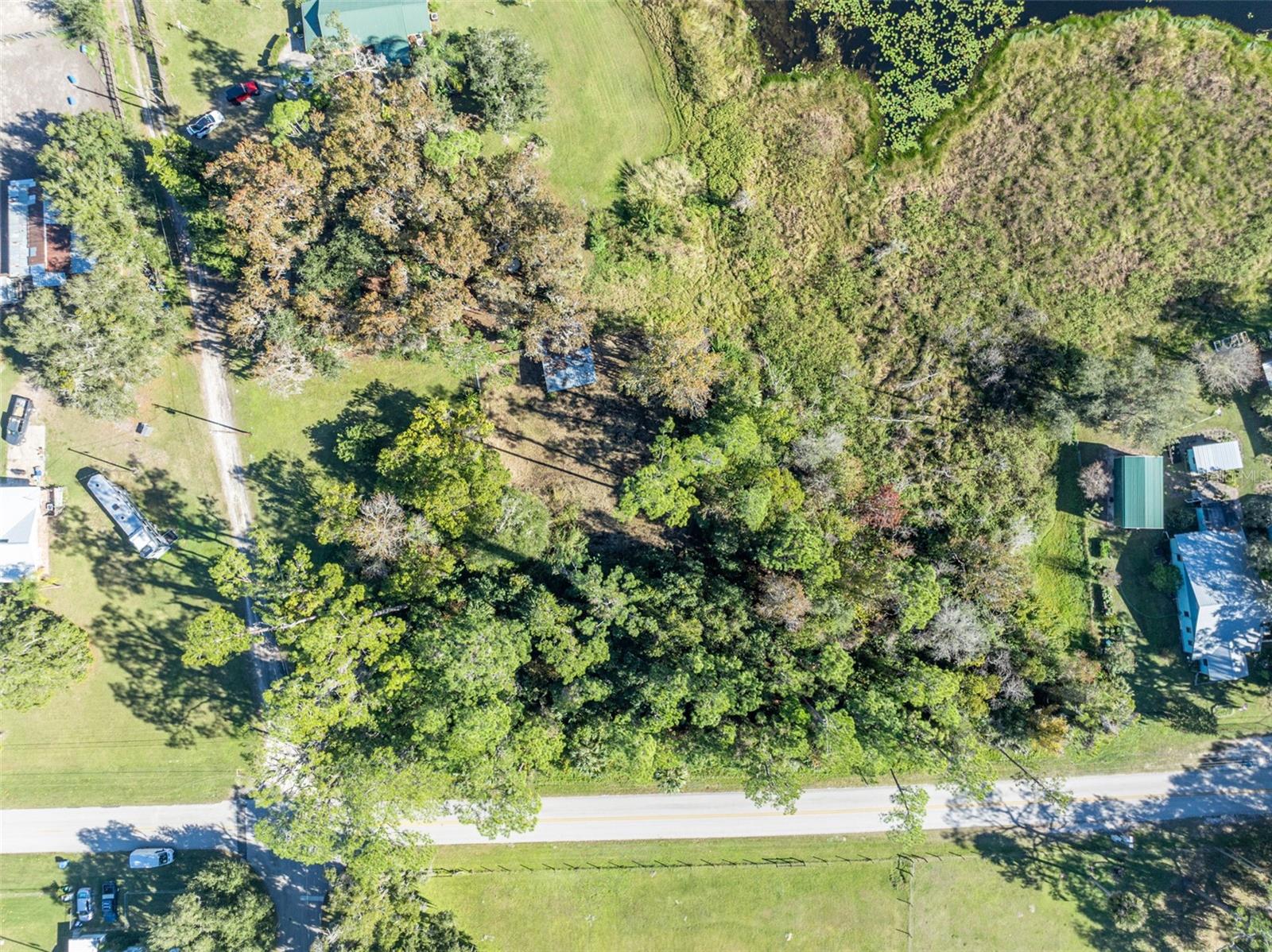 Image 17 of 20 For  4th Street 