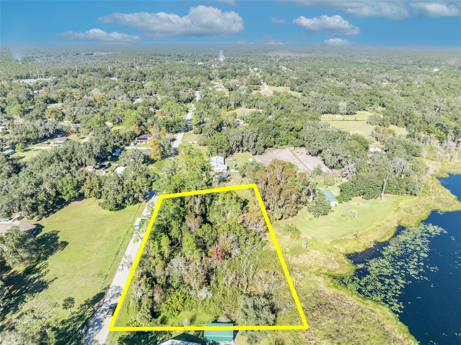 Image 19 of 20 For  4th Street 