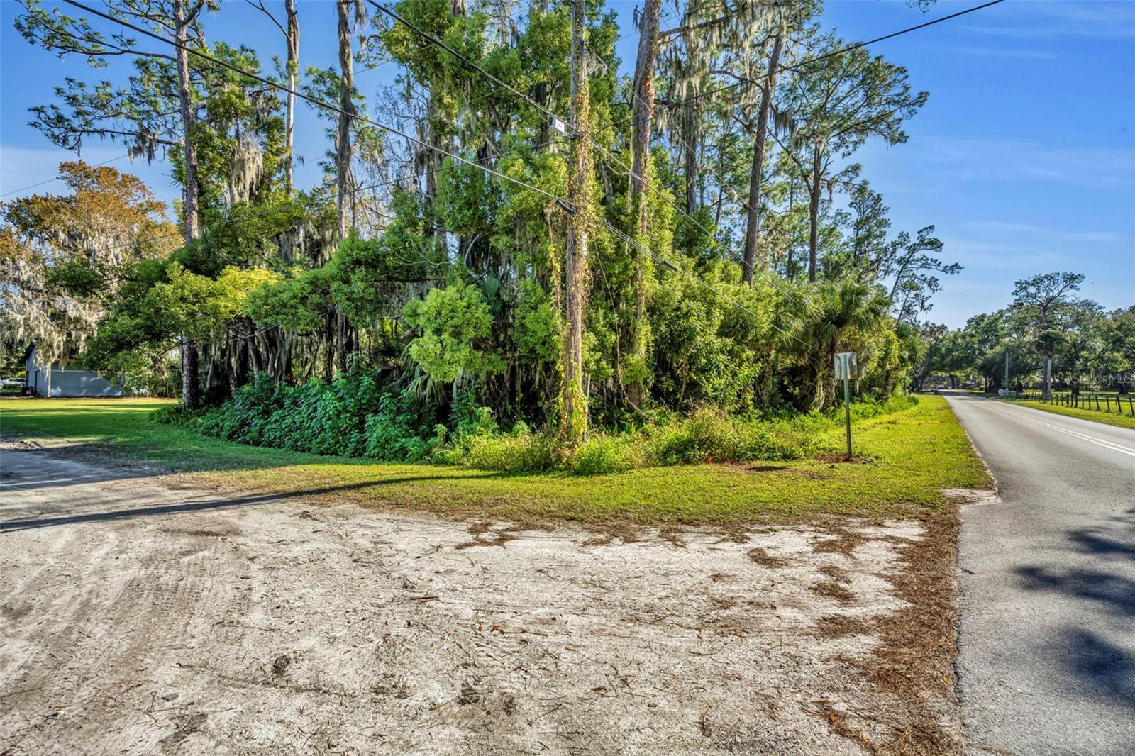 Image 4 of 20 For  4th Street 