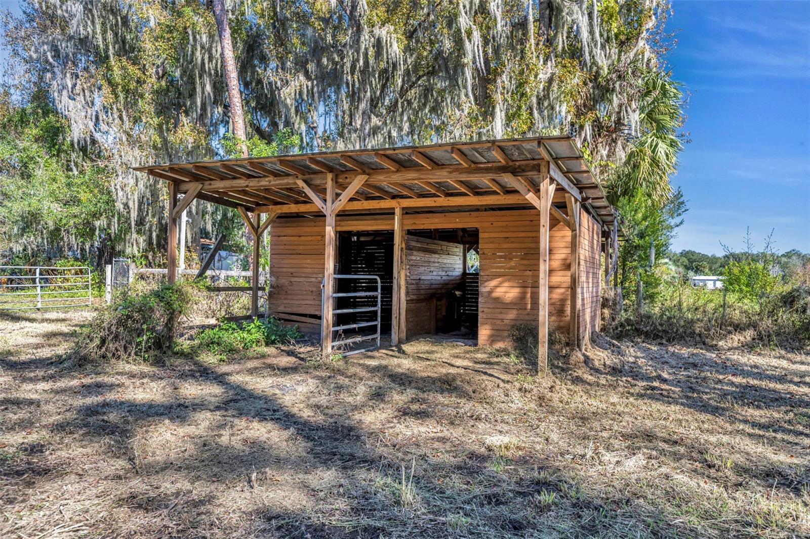 Image 8 of 20 For  4th Street 