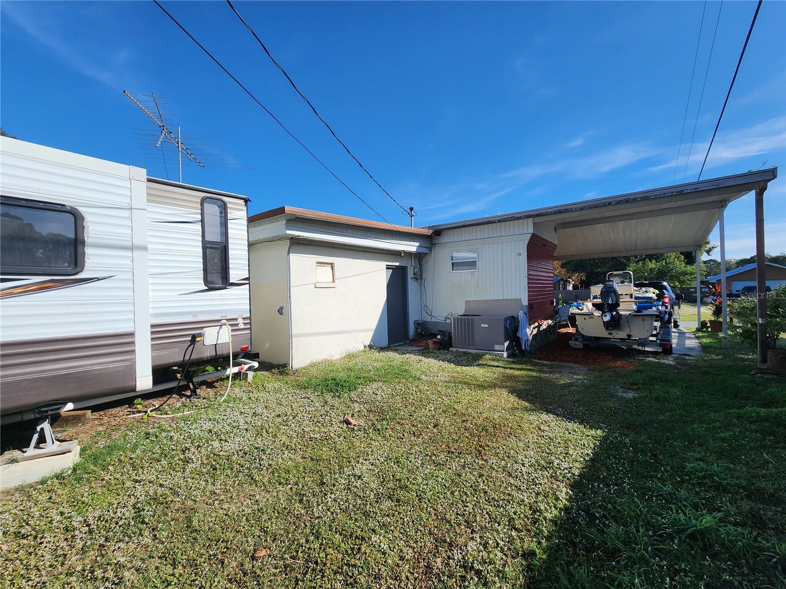 Image 16 of 16 For 3074 Larkin Road