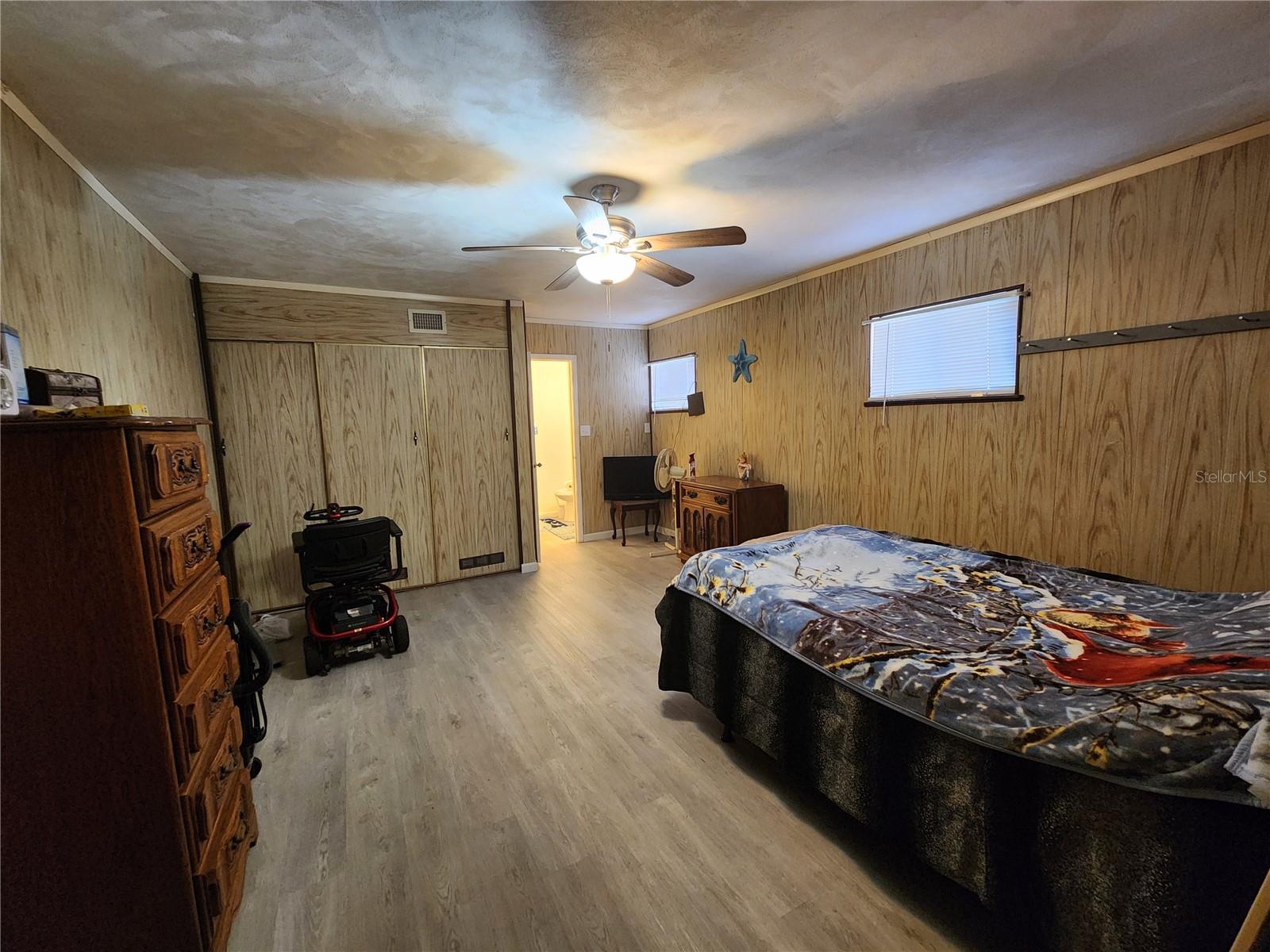 Image 5 of 16 For 3074 Larkin Road