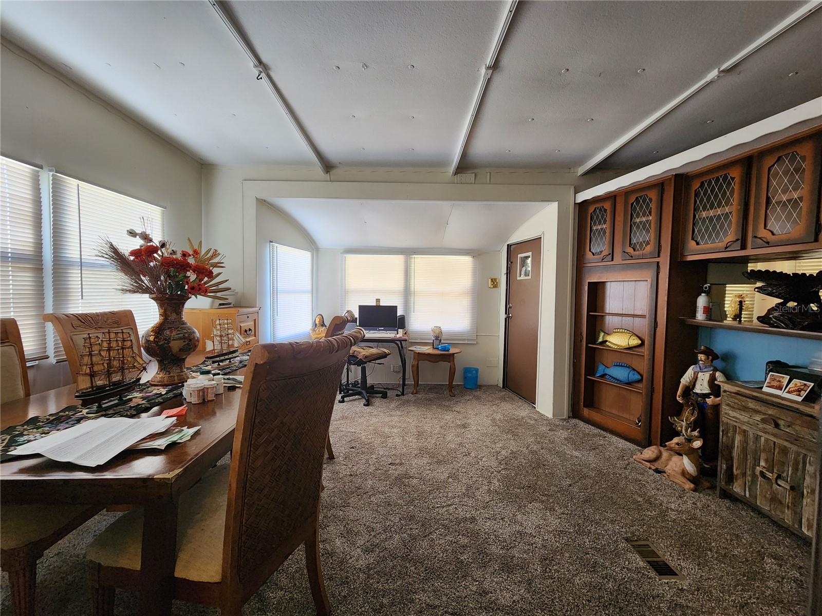 Image 8 of 16 For 3074 Larkin Road