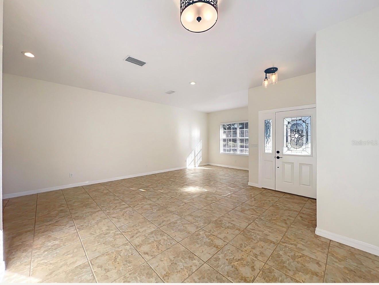 Image 14 of 66 For 10817 Masters Drive