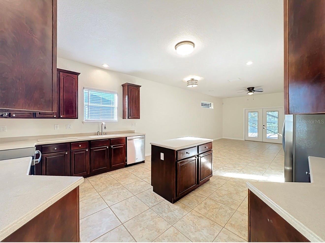 Image 17 of 66 For 10817 Masters Drive