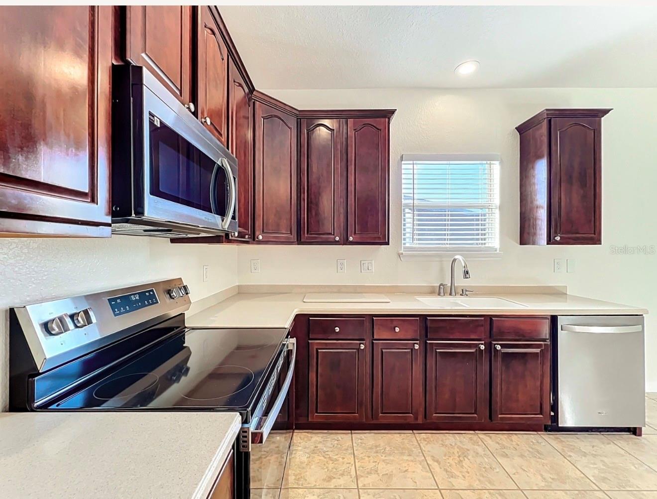 Image 19 of 66 For 10817 Masters Drive