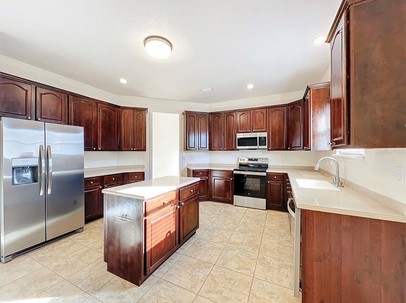 Image 22 of 66 For 10817 Masters Drive