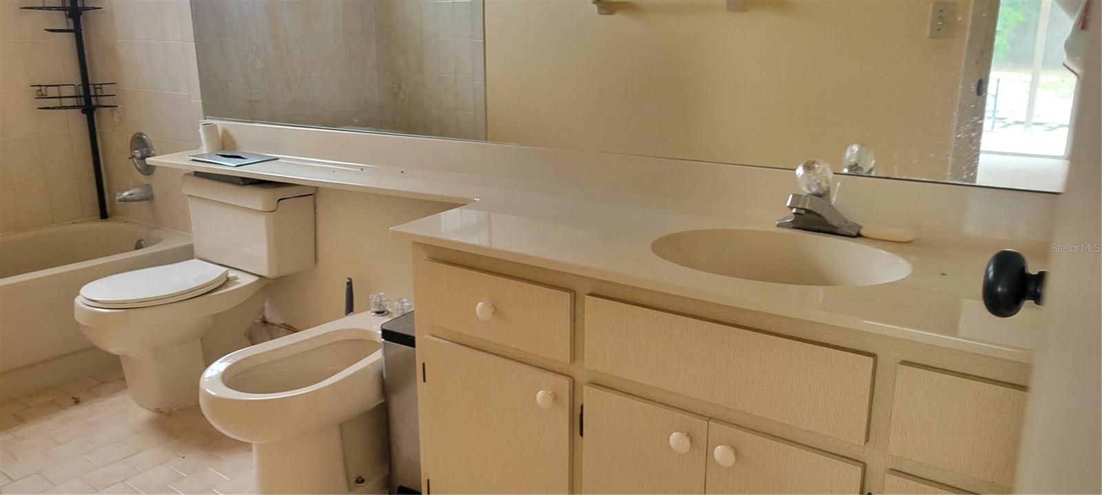 Image 14 of 25 For 4015 Bianca Street