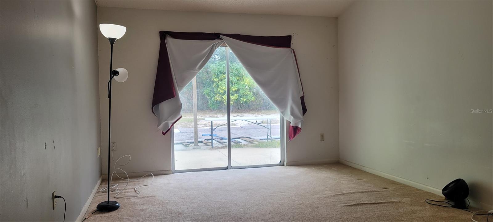 Image 15 of 25 For 4015 Bianca Street