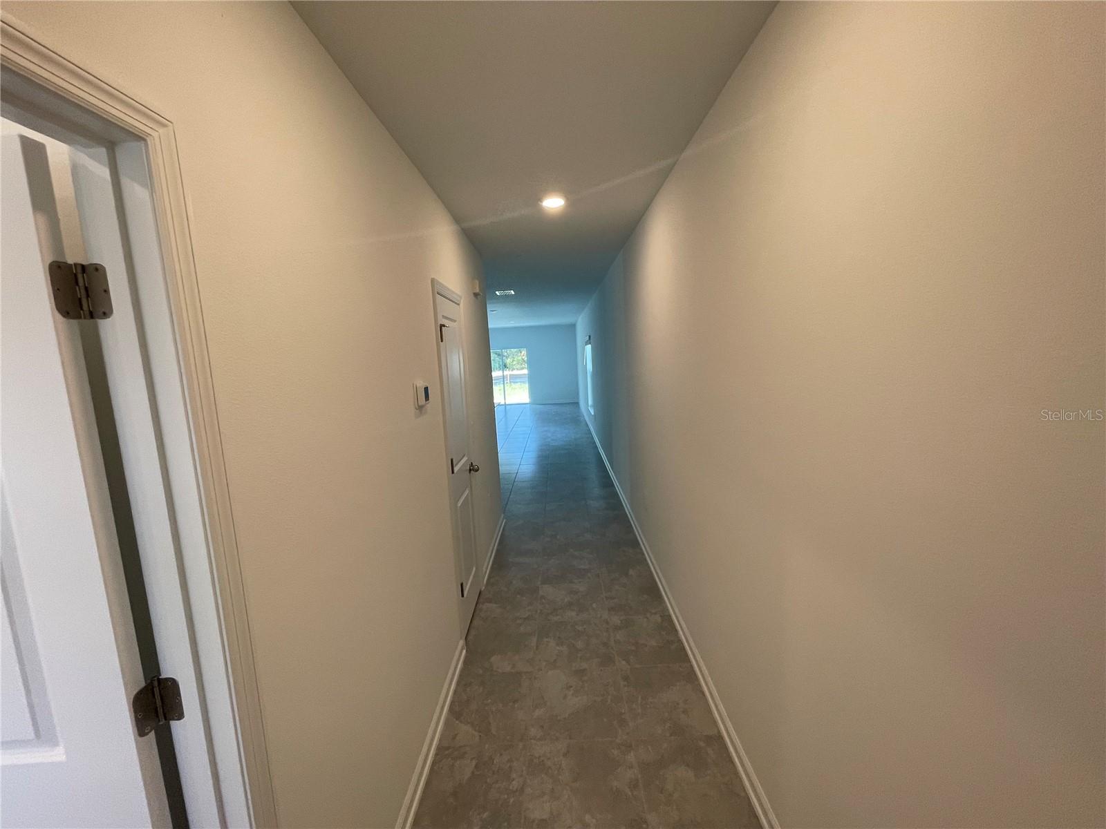 Image 6 of 31 For 4343 Twisted Twig Bend