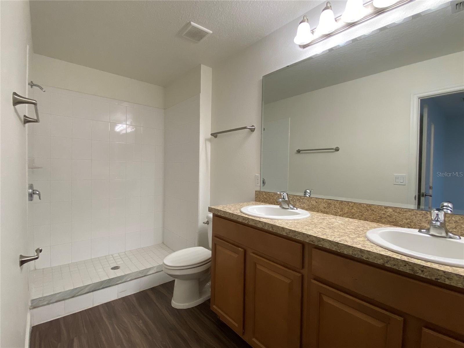 Image 16 of 25 For 1662 Orrington Payne Place