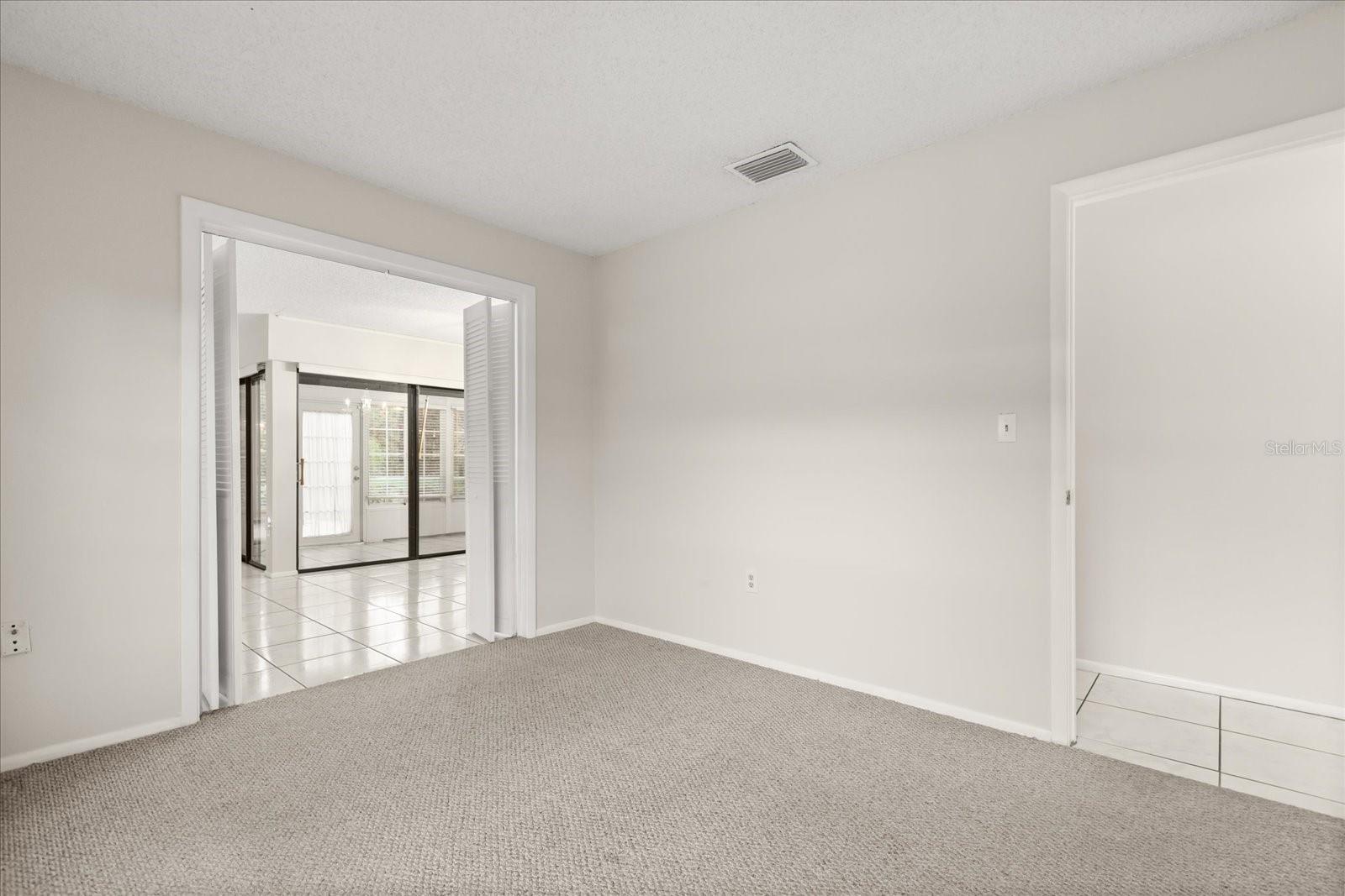 Image 12 of 39 For 2674 Shadybranch Drive