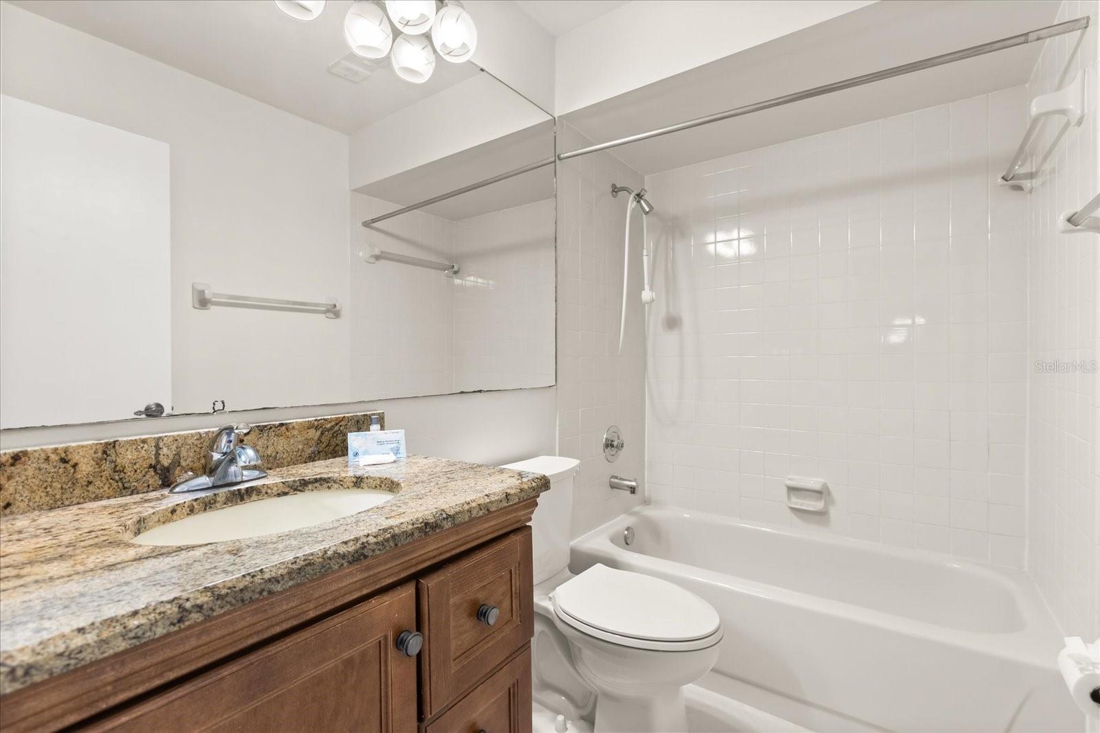 Image 13 of 39 For 2674 Shadybranch Drive