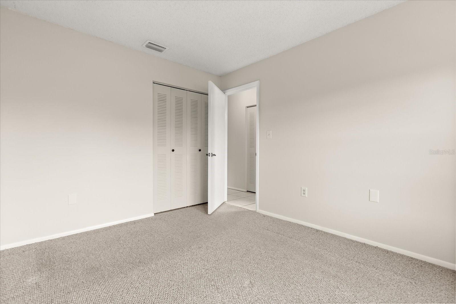 Image 15 of 39 For 2674 Shadybranch Drive