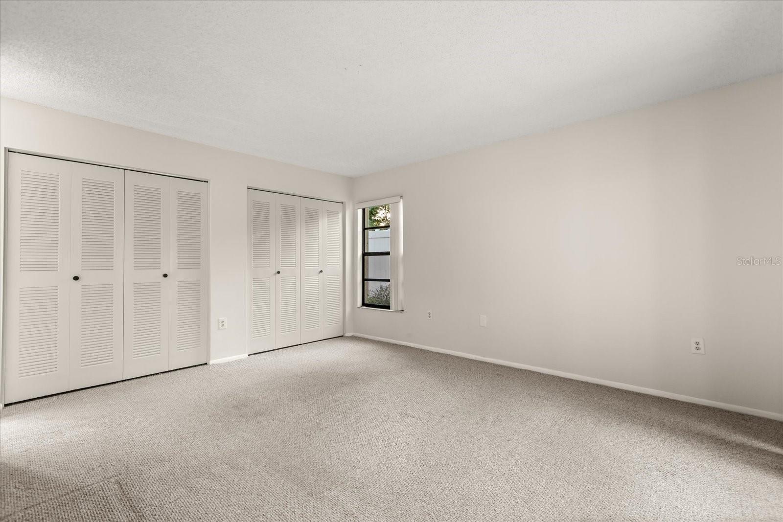 Image 16 of 39 For 2674 Shadybranch Drive