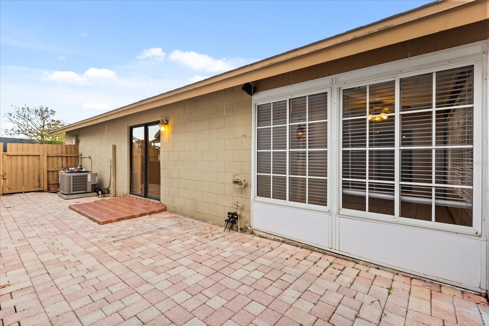 Image 22 of 39 For 2674 Shadybranch Drive