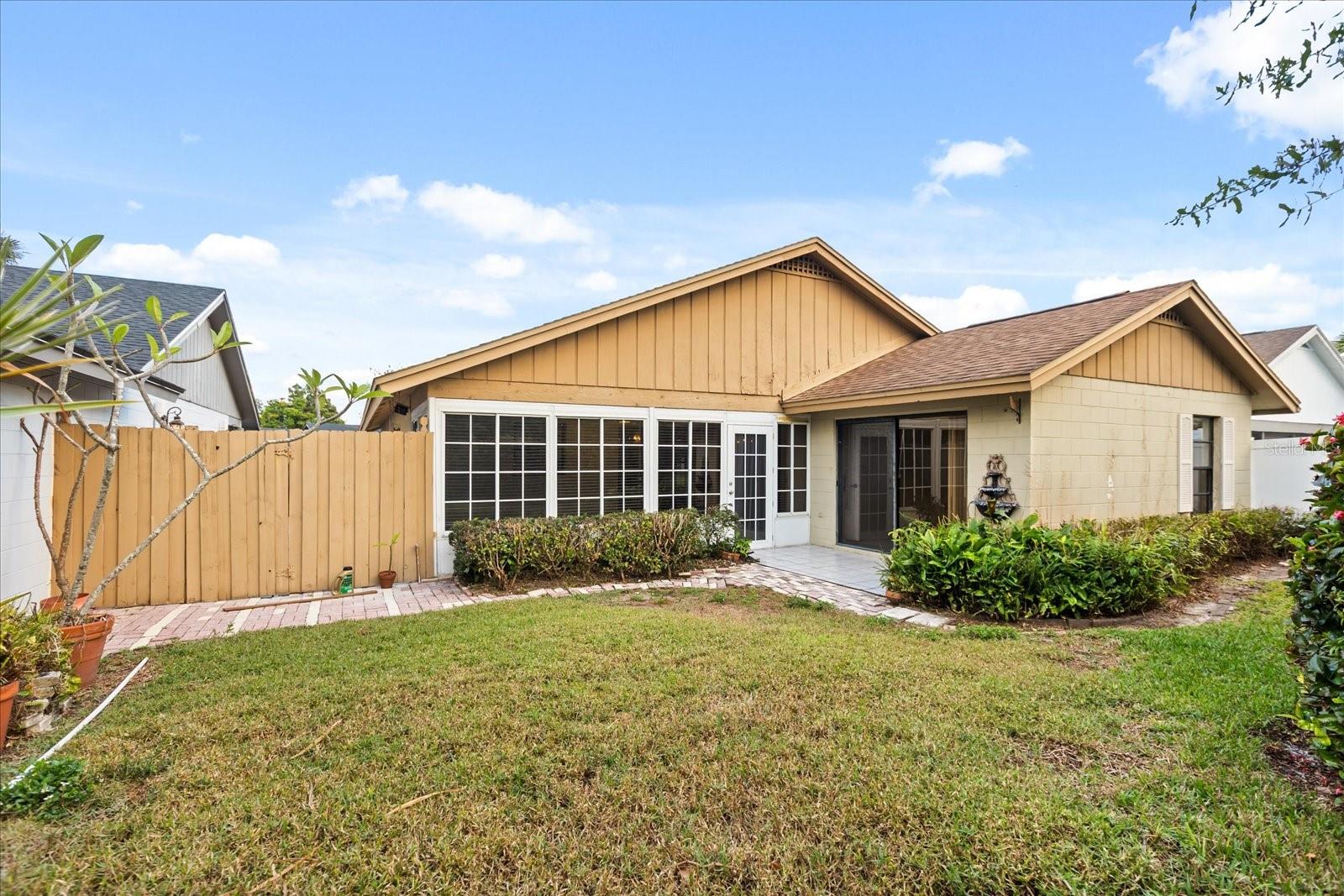 Image 27 of 39 For 2674 Shadybranch Drive