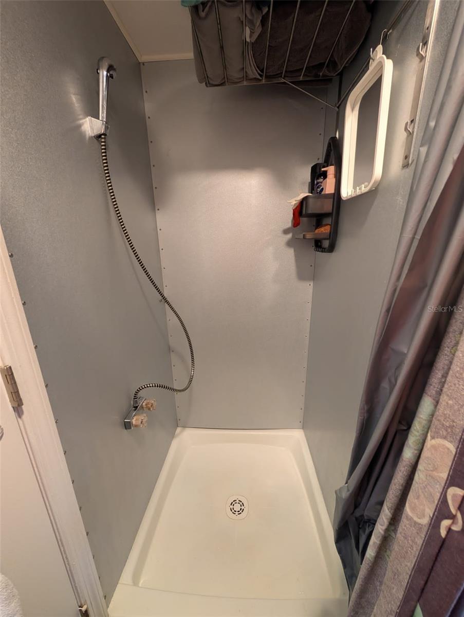 Image 9 of 9 For 1675 Judith Drive B