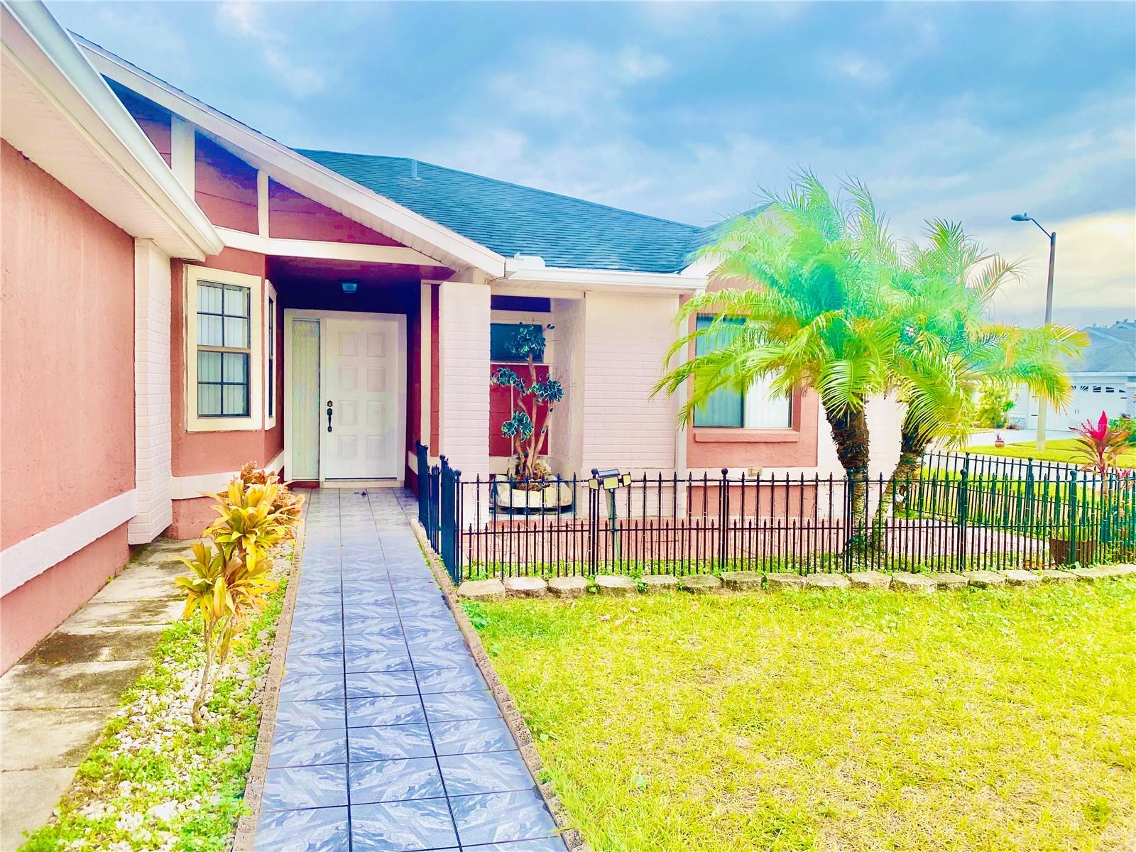 Image 2 of 24 For 378 Chicago Woods Circle