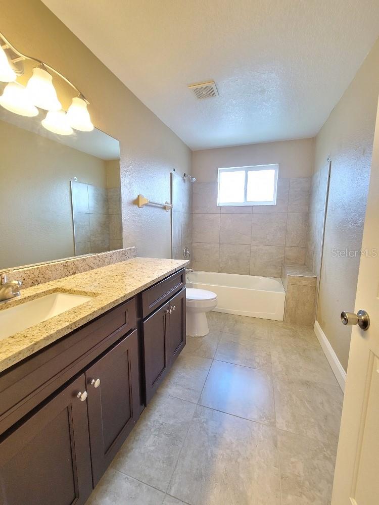 Image 16 of 23 For 2310 Prime Circle B