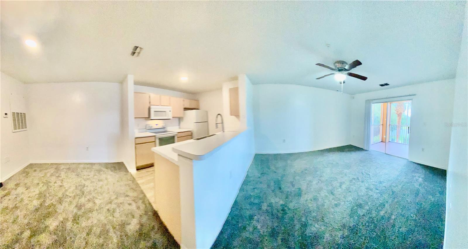 Image 12 of 26 For 5459 Vineland Road 4210