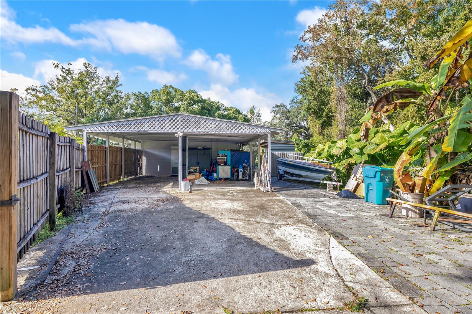 Image 17 of 24 For 230 Hazard Street