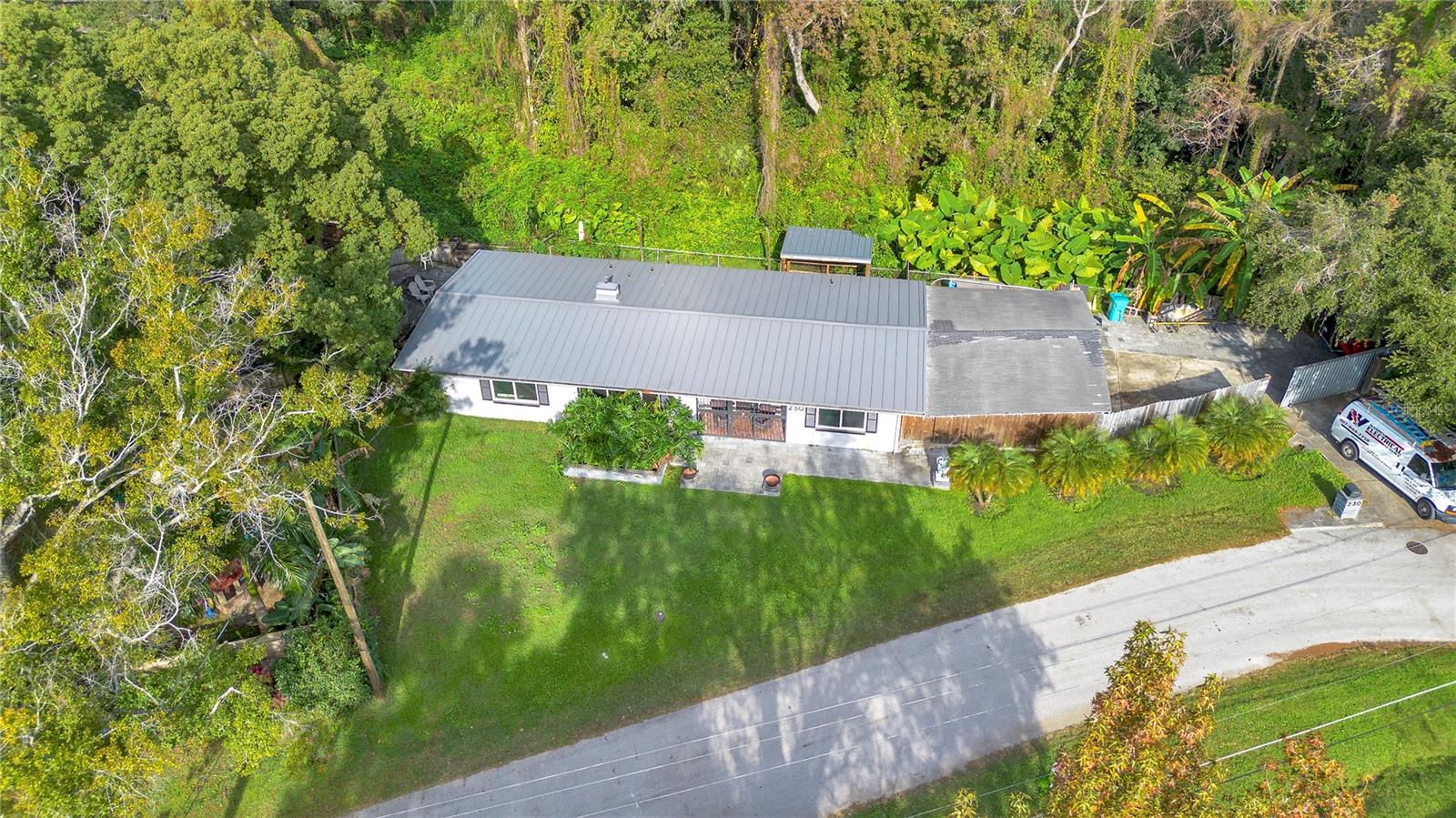 Image 19 of 24 For 230 Hazard Street