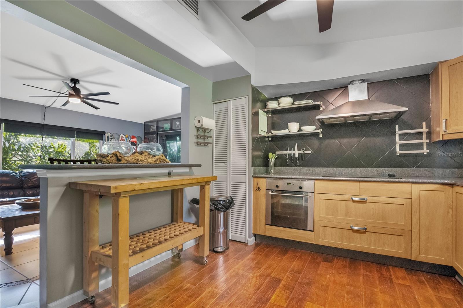 Image 9 of 24 For 230 Hazard Street