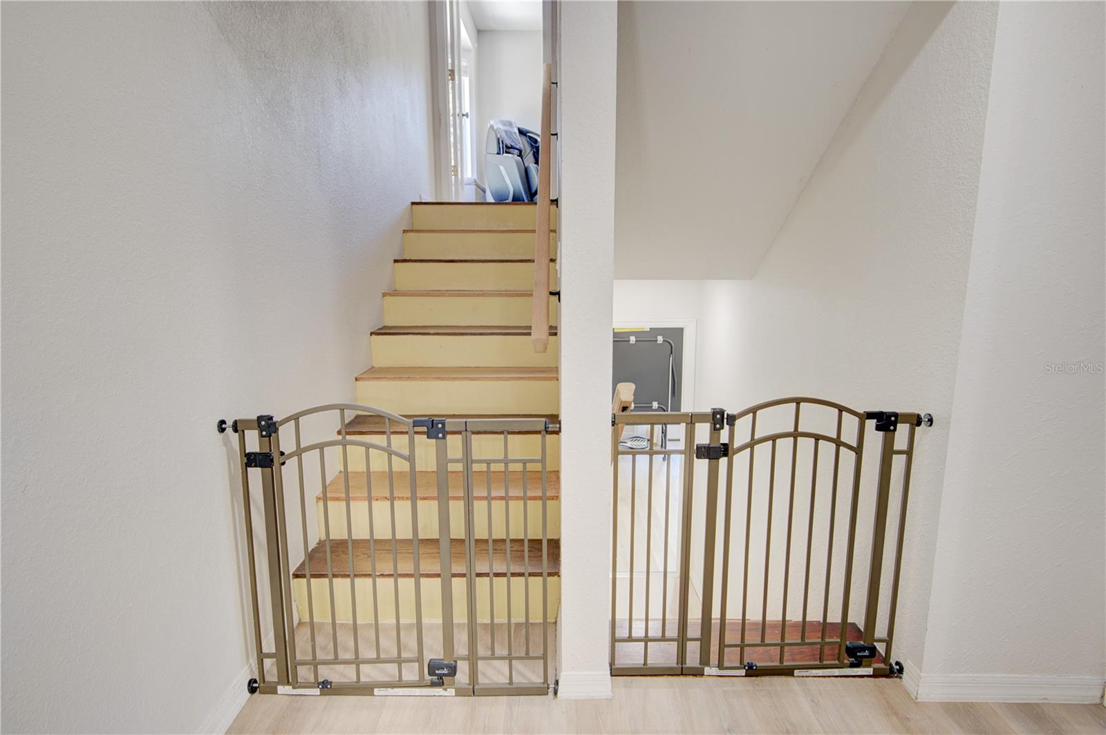 Image 26 of 54 For 4144 Pelee Street