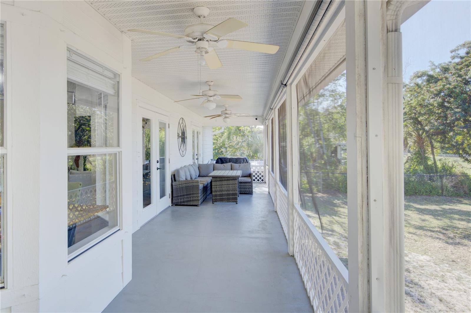 Image 43 of 54 For 4144 Pelee Street