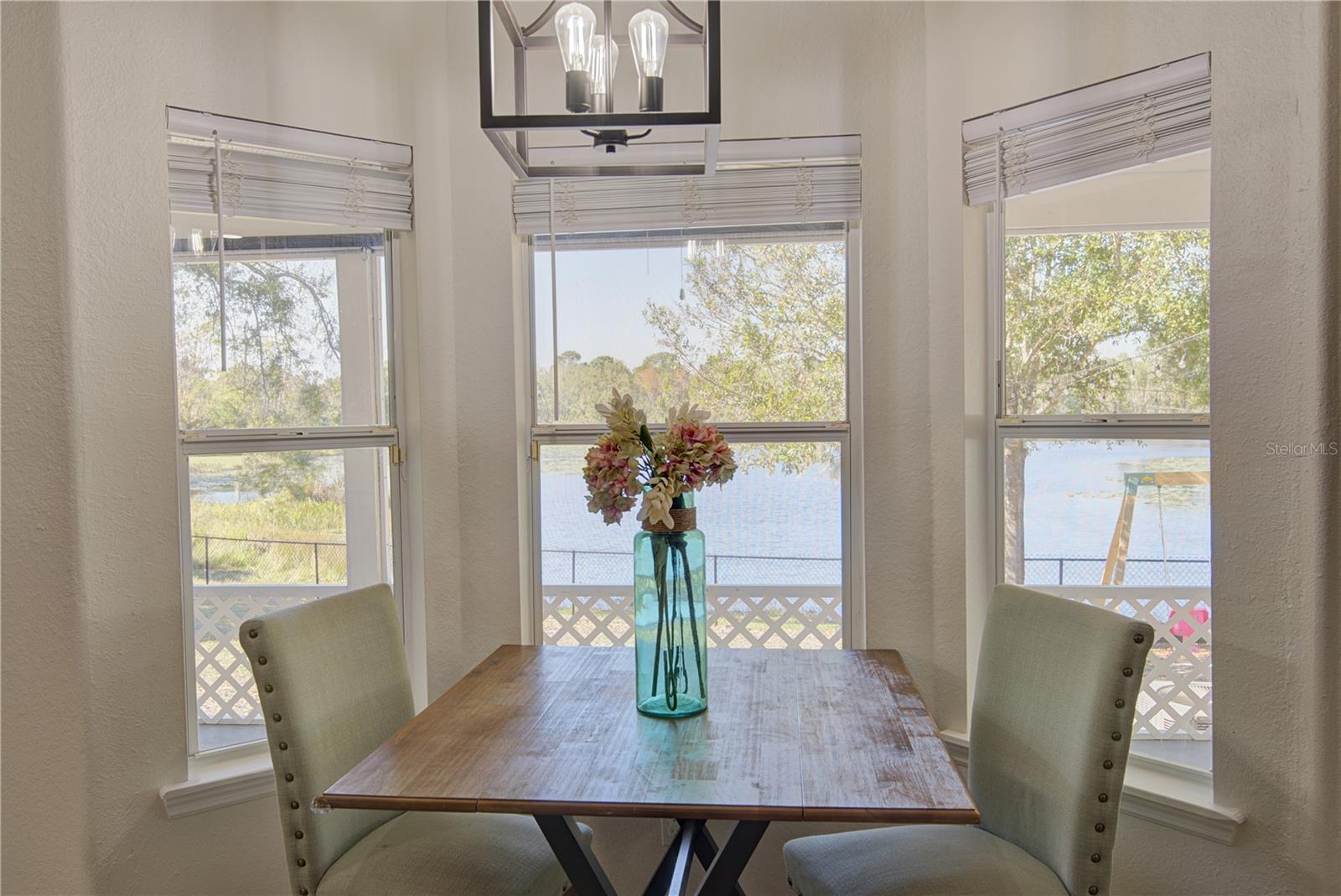 Image 8 of 54 For 4144 Pelee Street