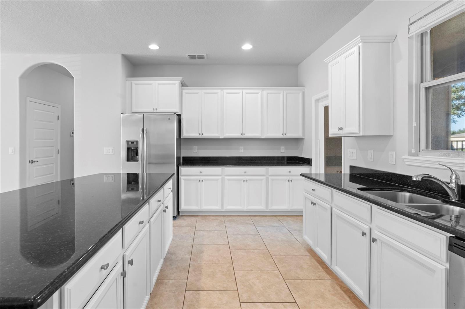 Image 11 of 51 For 15549 Waterleigh Cove Drive