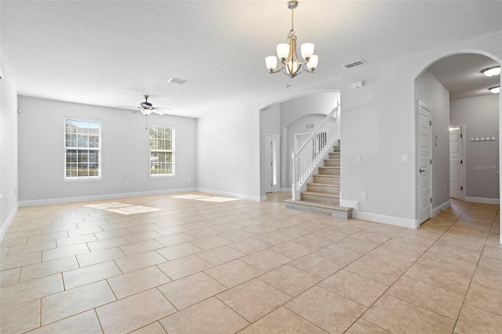 Image 17 of 51 For 15549 Waterleigh Cove Drive