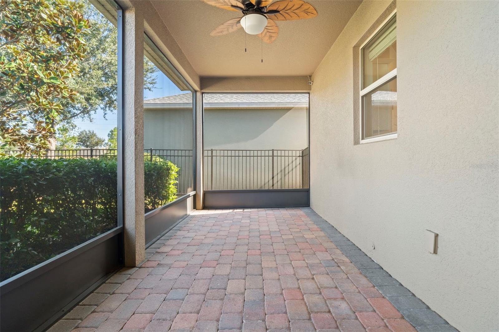 Image 6 of 51 For 15549 Waterleigh Cove Drive