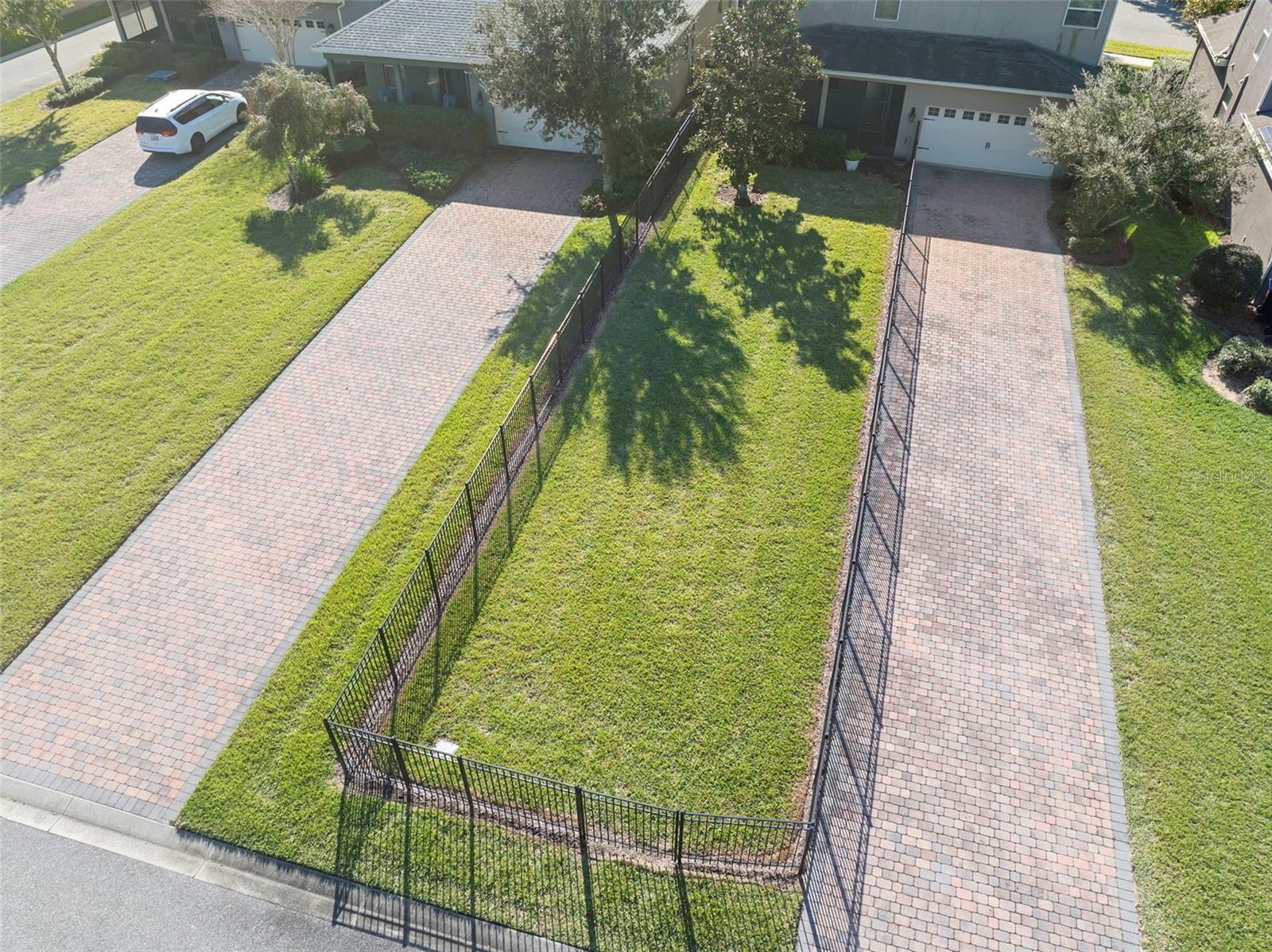 Image 9 of 51 For 15549 Waterleigh Cove Drive