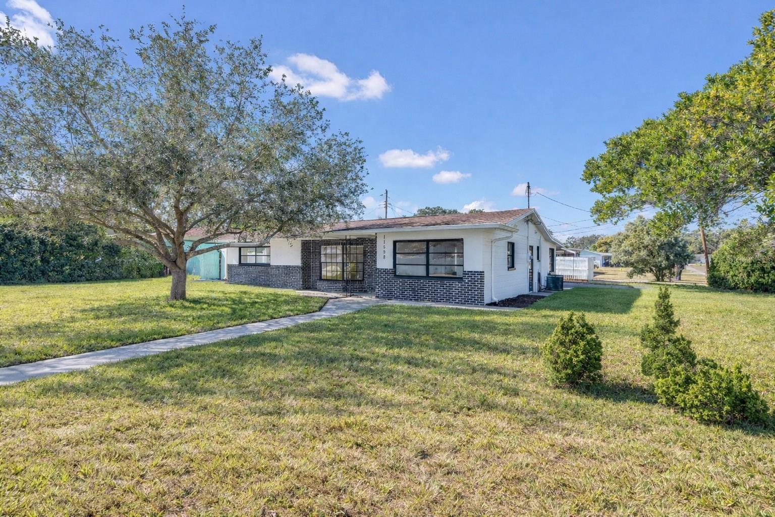 Image 30 of 33 For 11598 Ridge Road