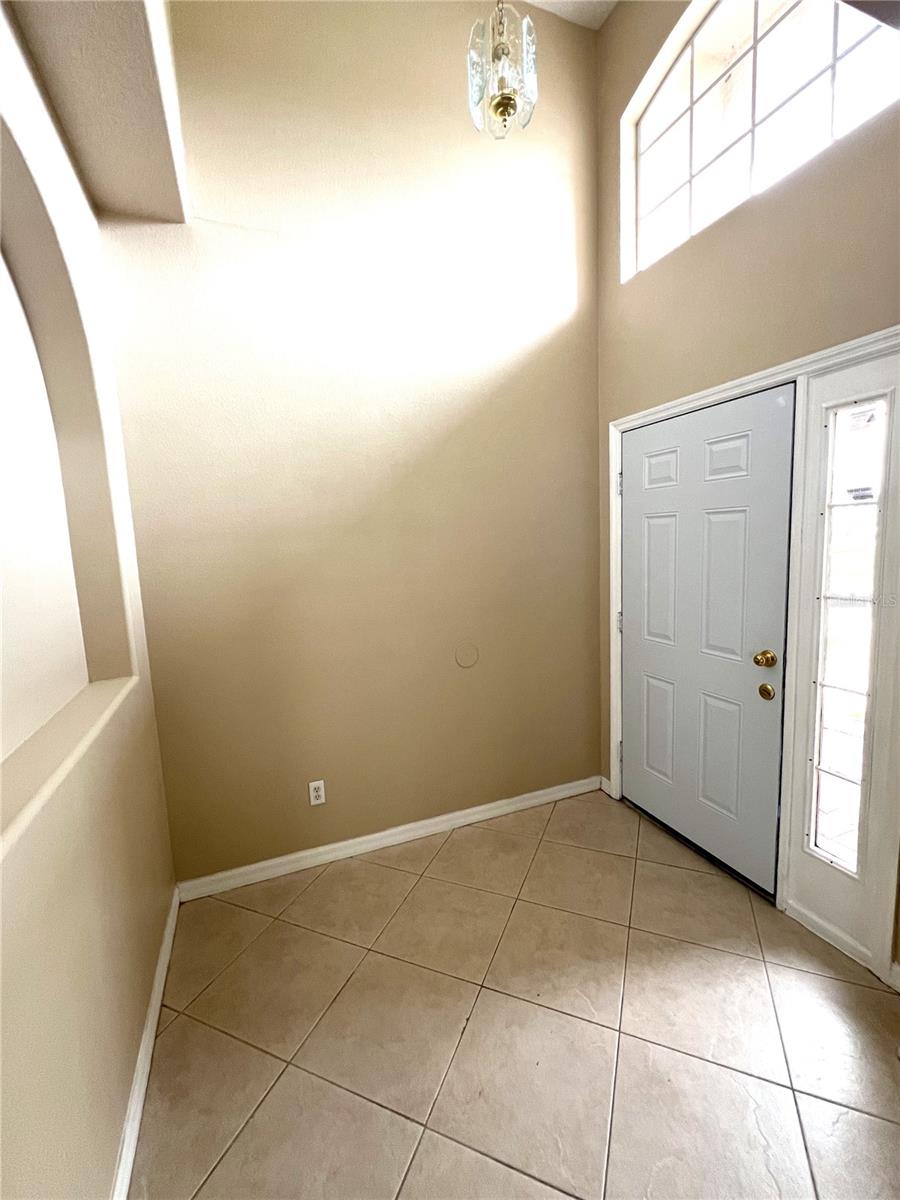 Image 3 of 22 For 400 Casting Court