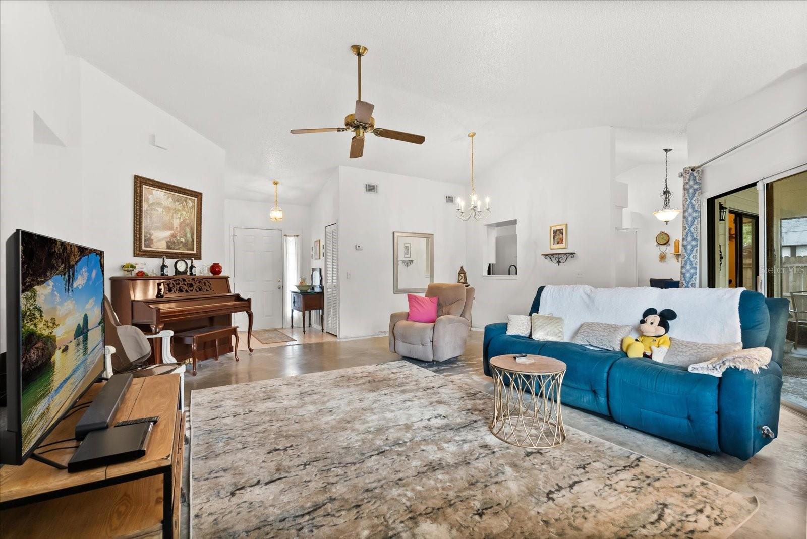 Image 4 of 31 For 4814 Myrtle Bay Drive