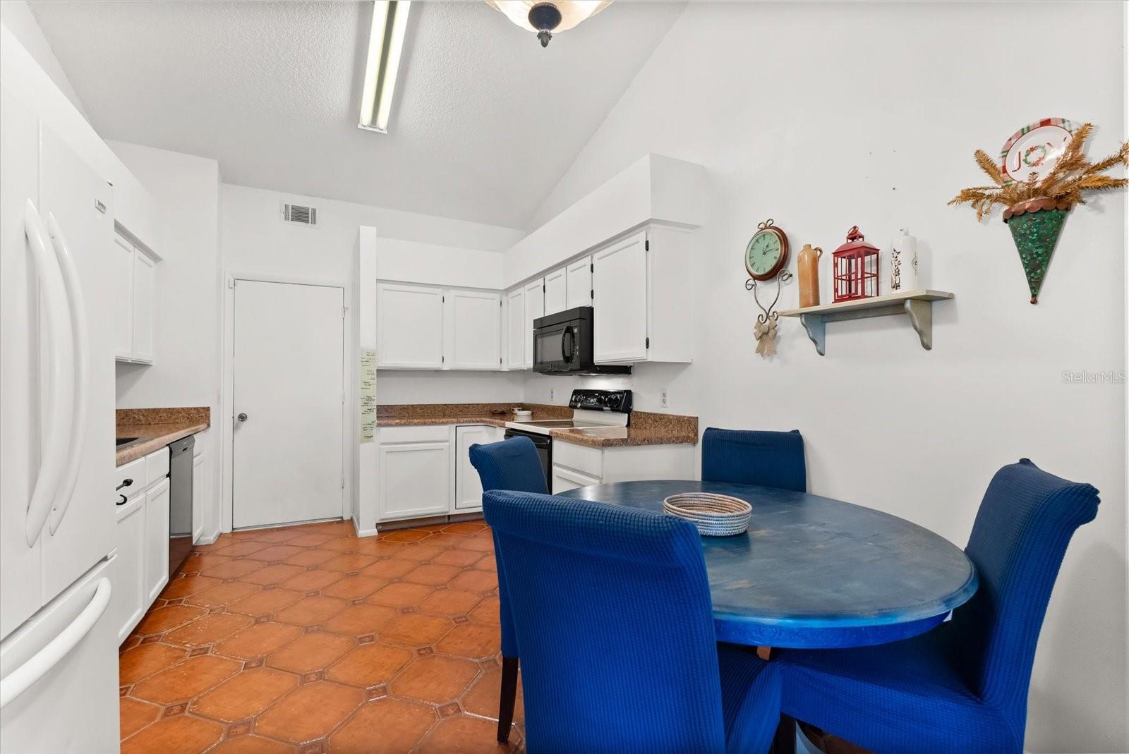 Image 9 of 31 For 4814 Myrtle Bay Drive