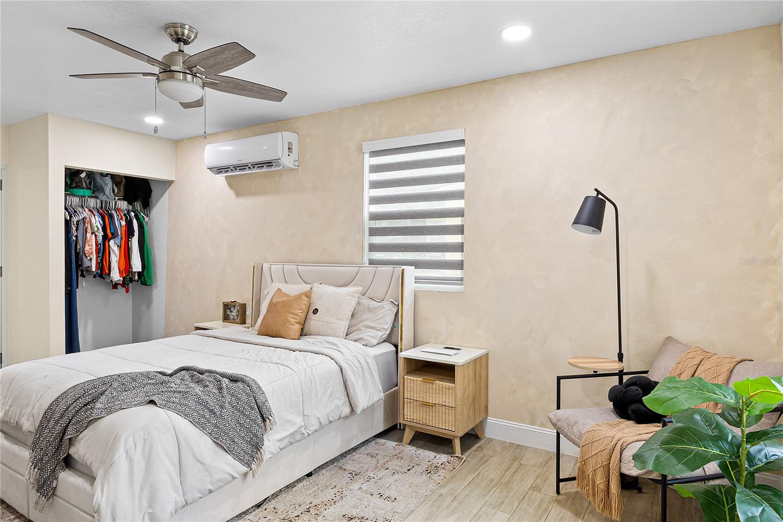 Image 21 of 45 For 1305 Fountainhead Drive