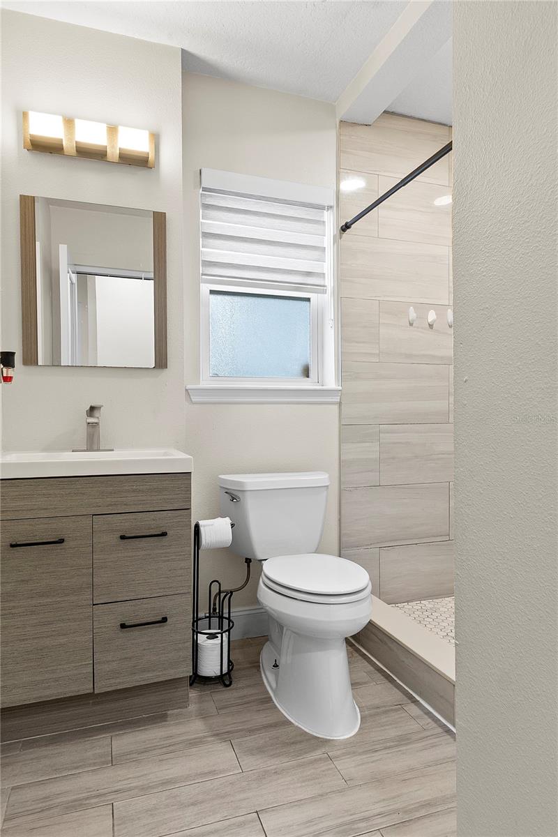 Image 28 of 45 For 1305 Fountainhead Drive