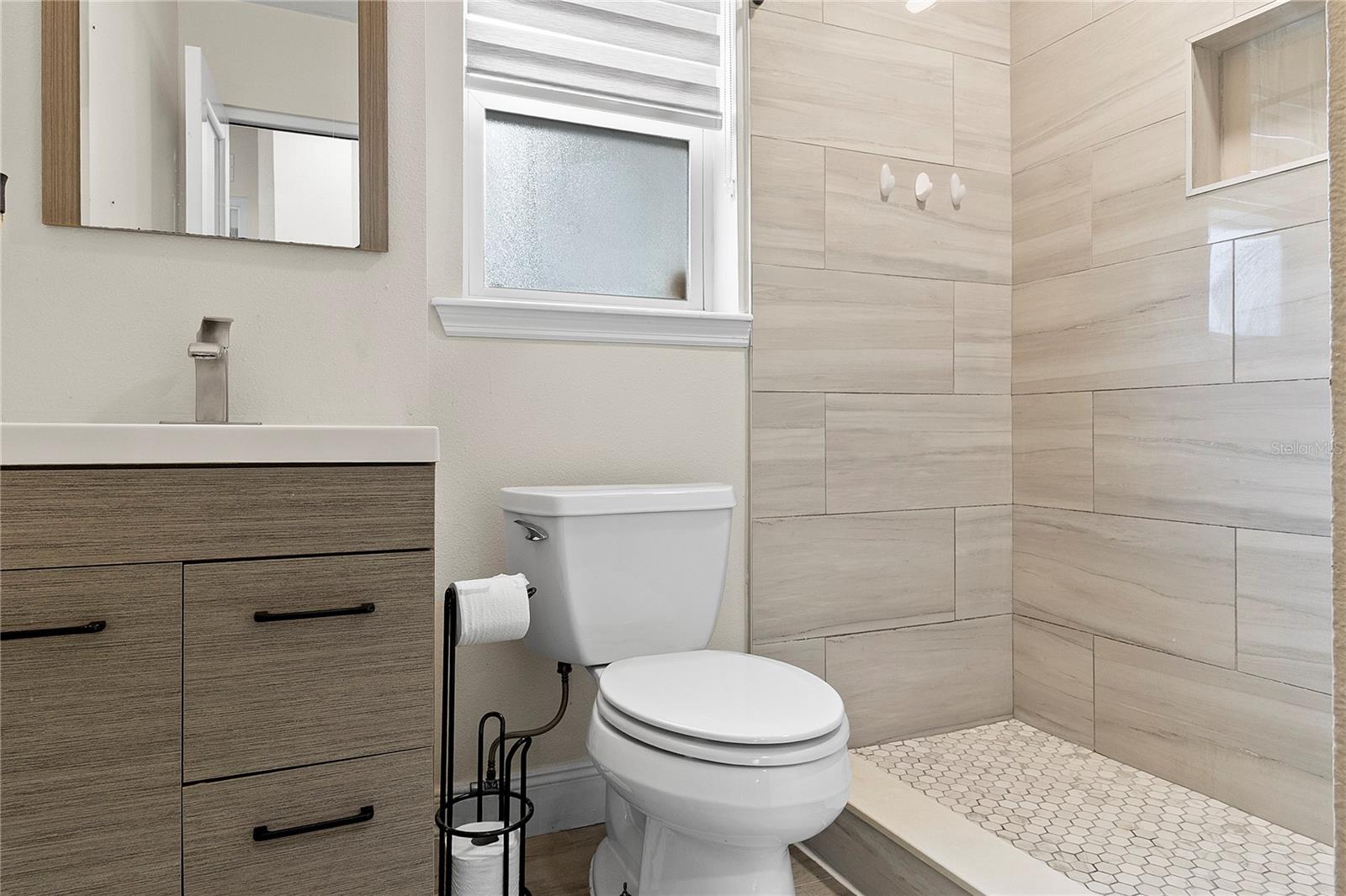 Image 38 of 45 For 1305 Fountainhead Drive