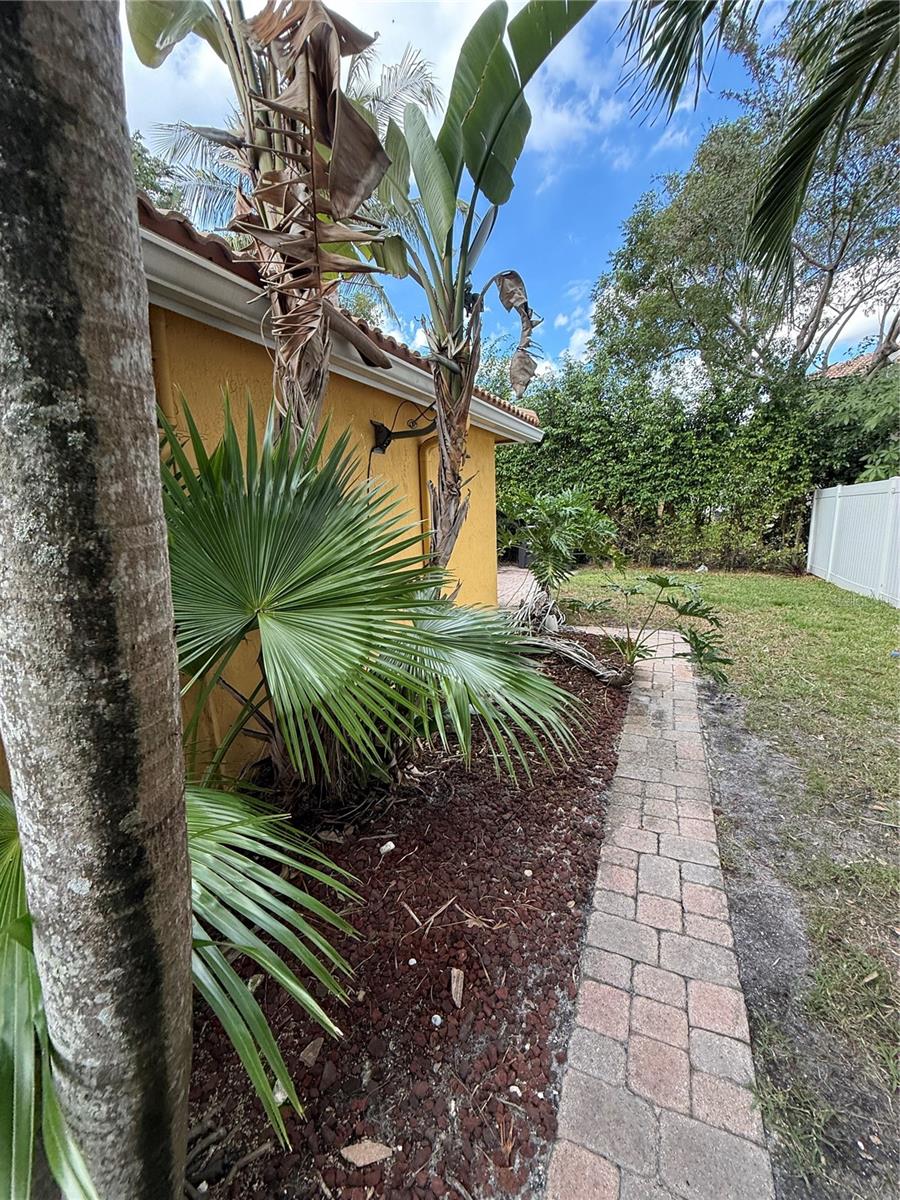 Image 6 of 17 For 3339 Blue Fin Drive