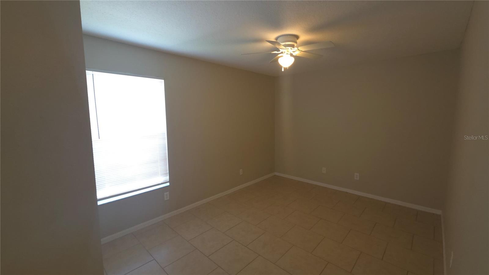 Image 11 of 15 For 27001 Arrowbrook Way