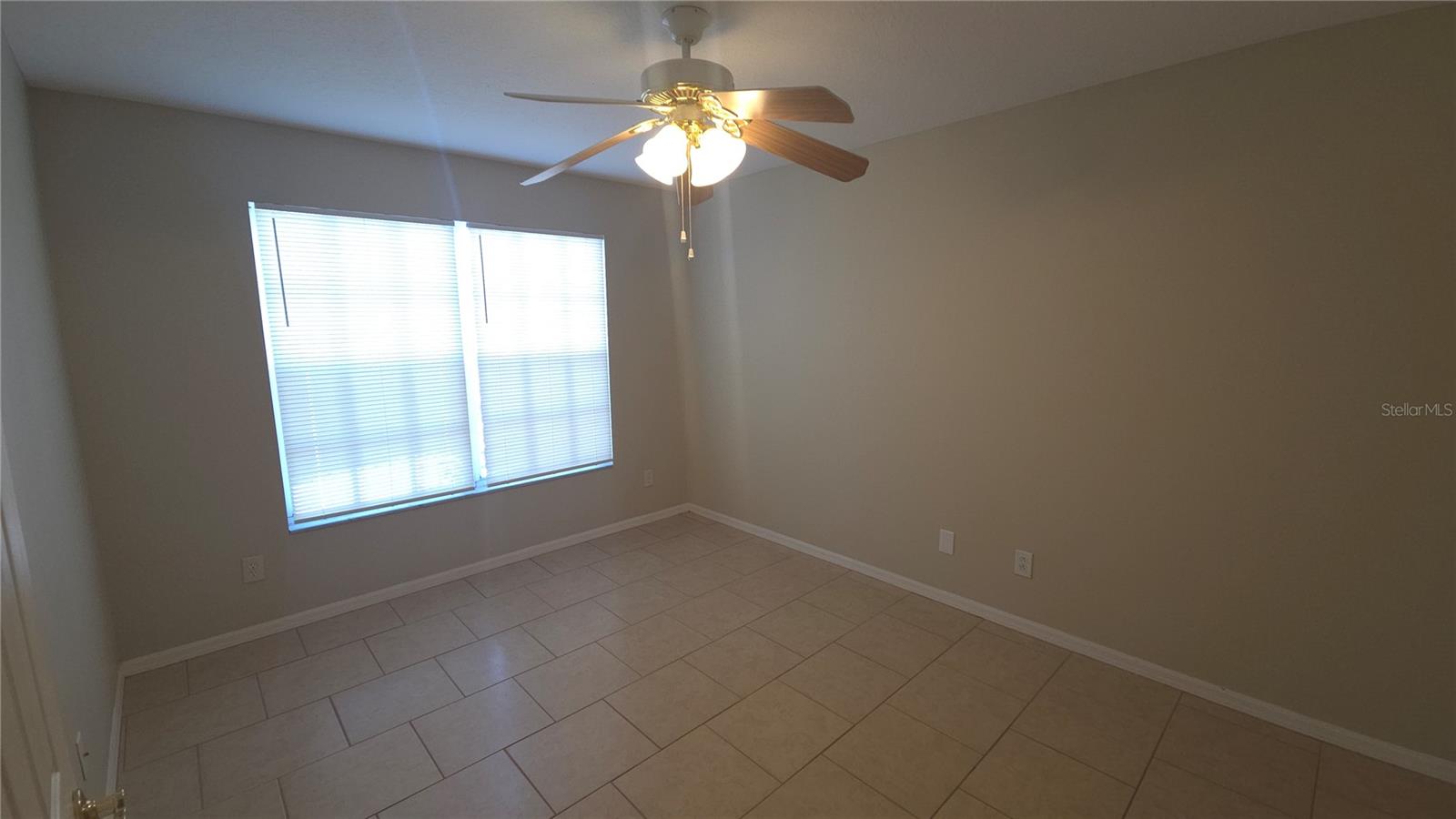 Image 13 of 15 For 27001 Arrowbrook Way