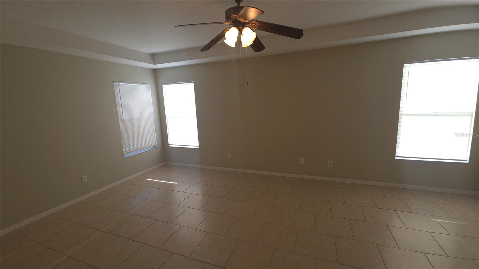 Image 8 of 15 For 27001 Arrowbrook Way