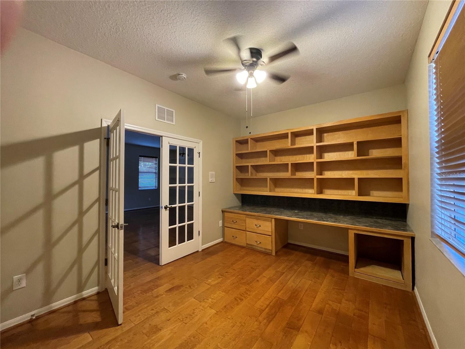 Image 16 of 19 For 3644 Peppervine Place