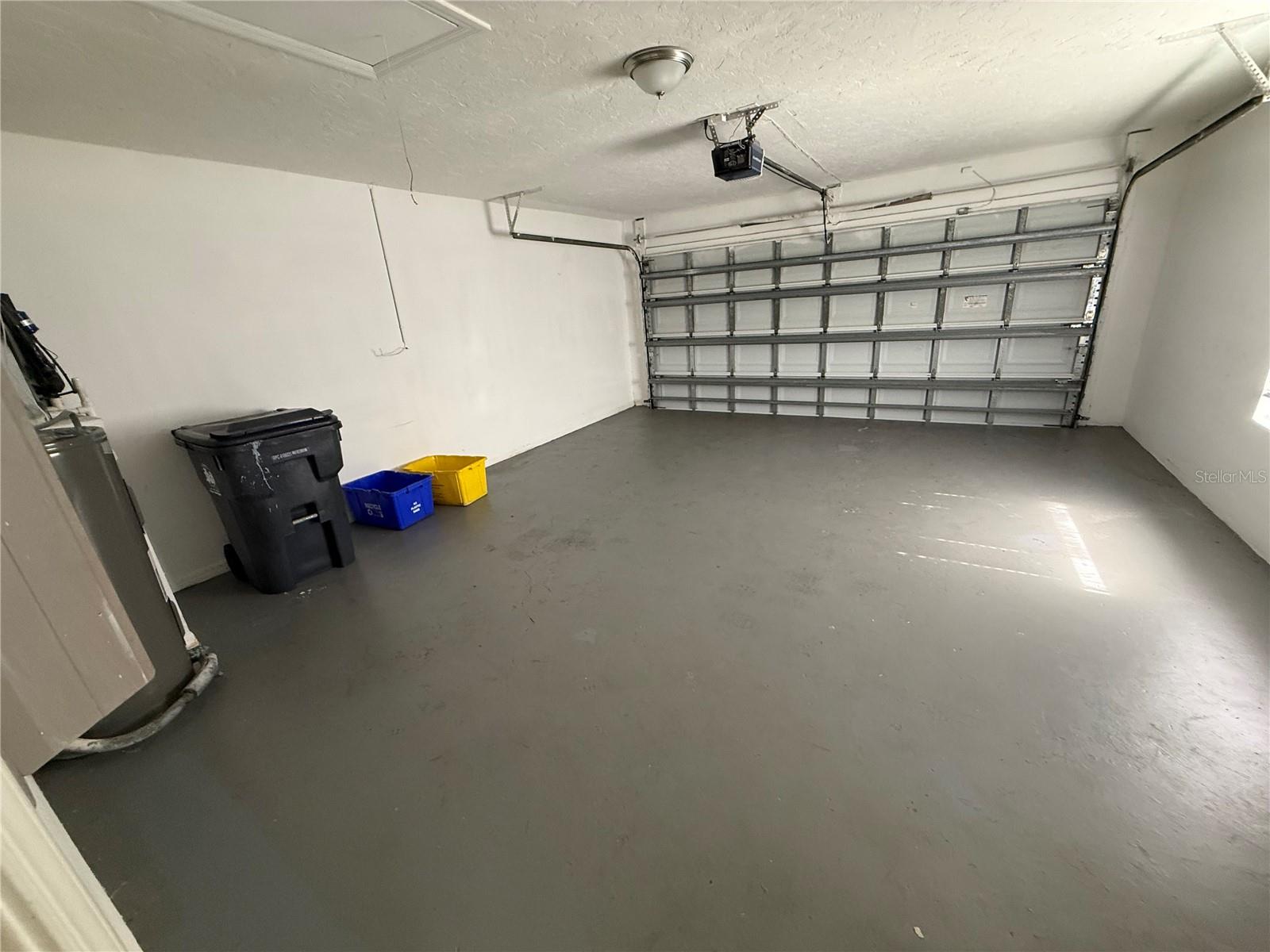 Image 18 of 21 For 13427 Kingsbury Drive