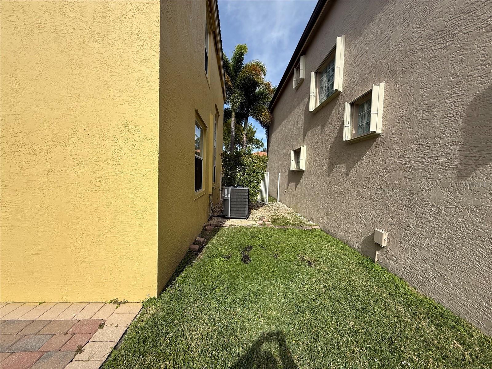 Image 2 of 18 For 9936 Woodworth Court