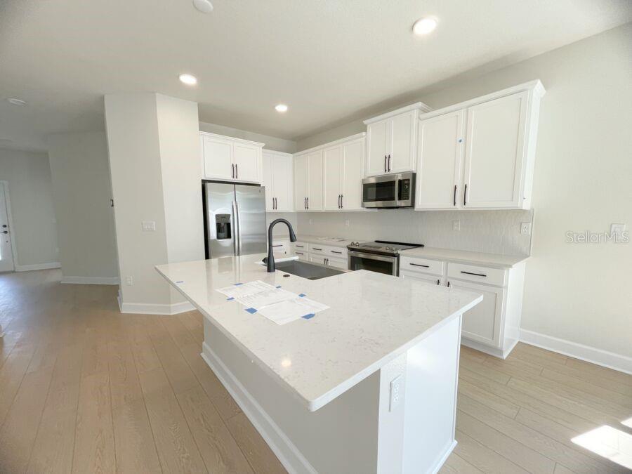 Image 5 of 29 For 15236 Tribute Ovation Way